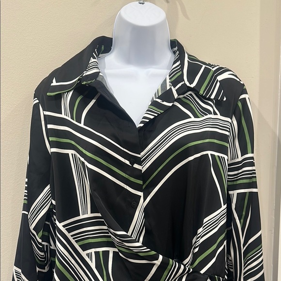 Worthington Elegant Black and White Patterned Dress- XL - Picture 3 of 9